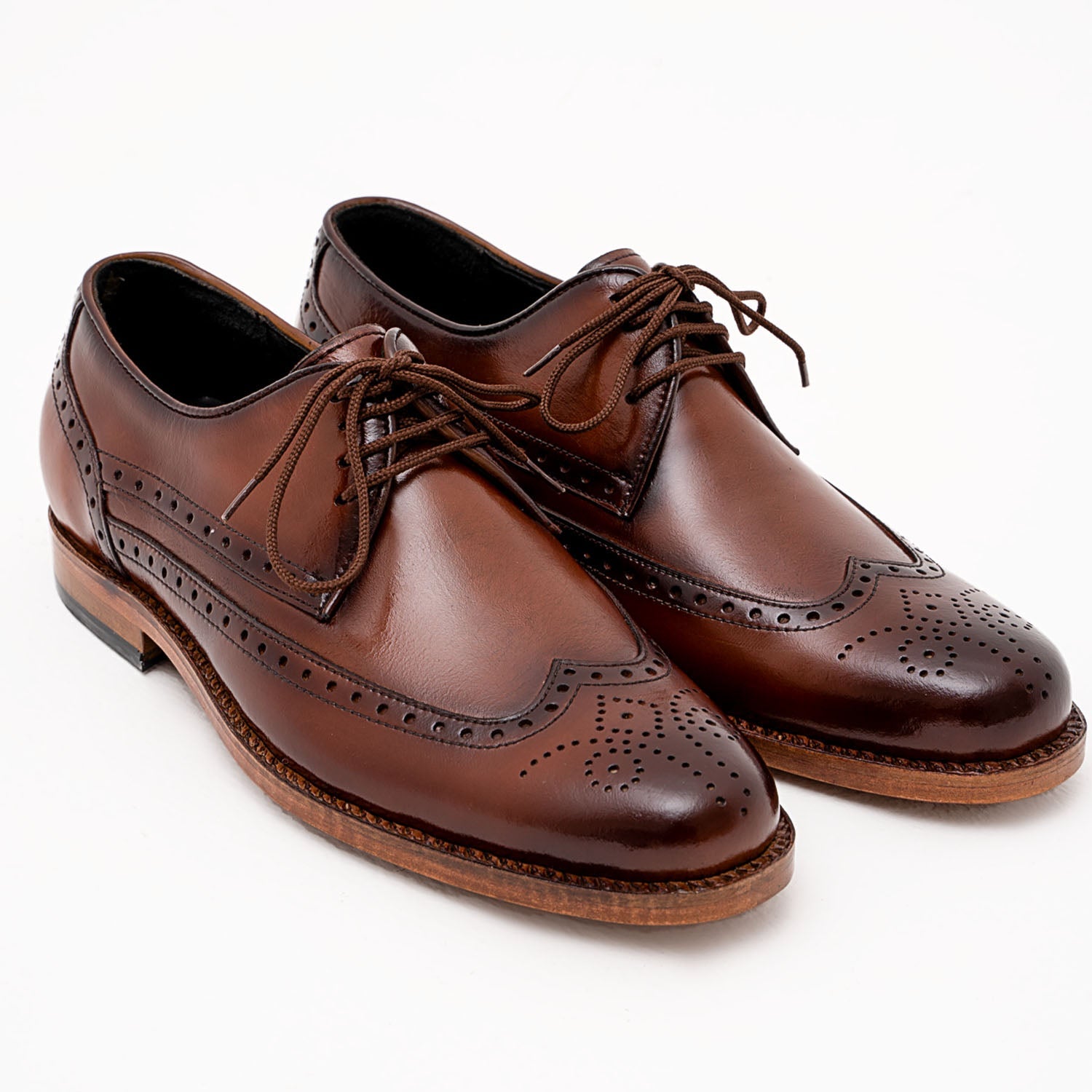 0002_RON09390_89bd3ee3-e733-4776-9d76-81396209072a