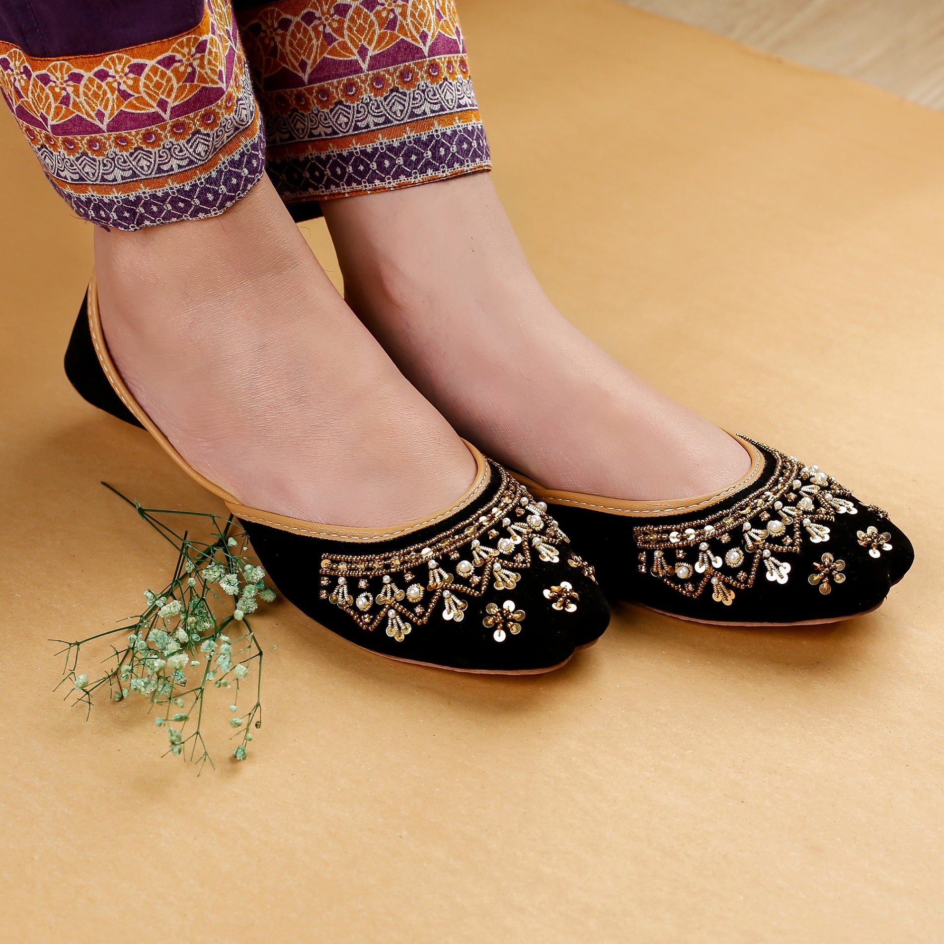 3-174159054100937_5d9d5232-db70-4dff-abf7-70372f58a5ff