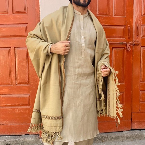Peshawari Dhussa Shawl (Medium) - Beige Pista